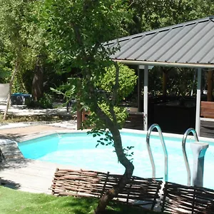 https://villa-terre-neuve.fr-provencehotel.com